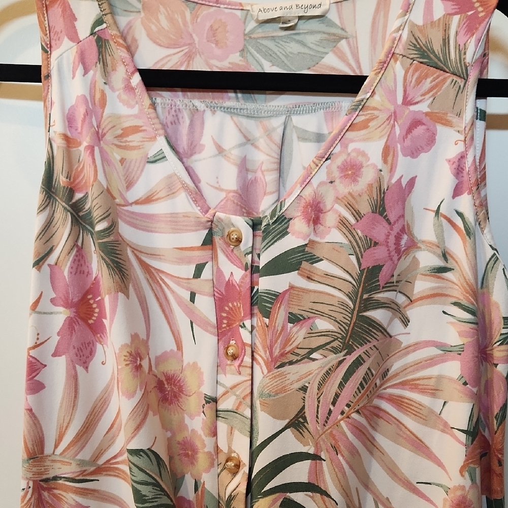 Womens Above and Beyond Pink and White Sleeveless Buttoned Tank Top Sz Lg - Picture 4 of 5